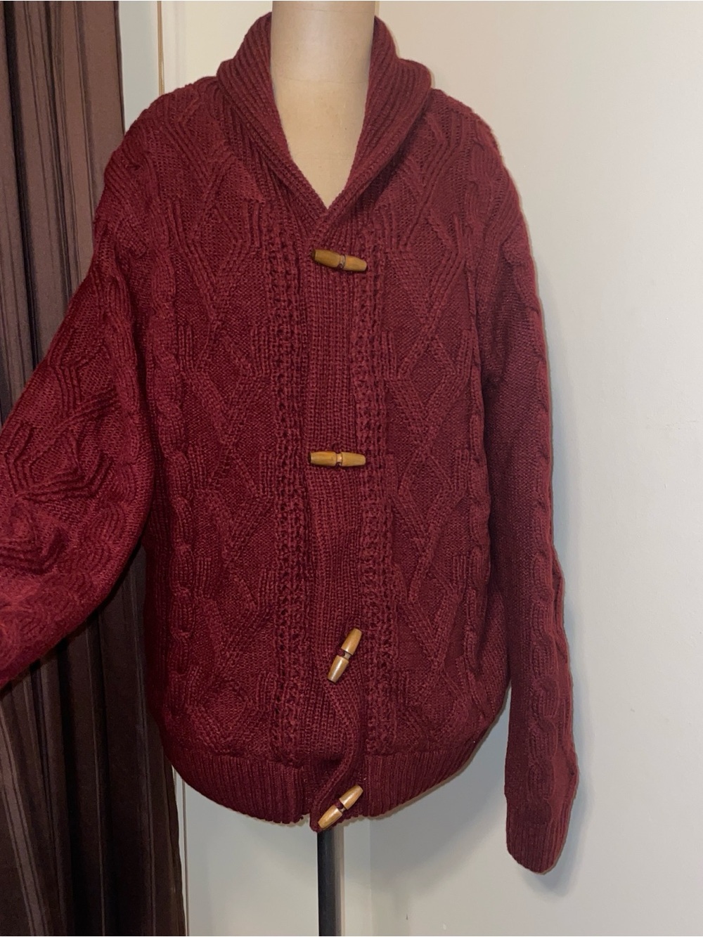 Men's heavyduty Collar Toggle Cardigan Sweater - Burgundy-lined